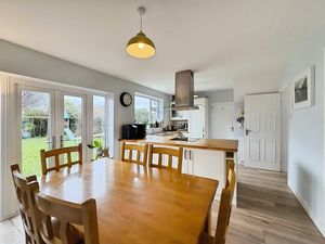 Photo 7- click for photo gallery